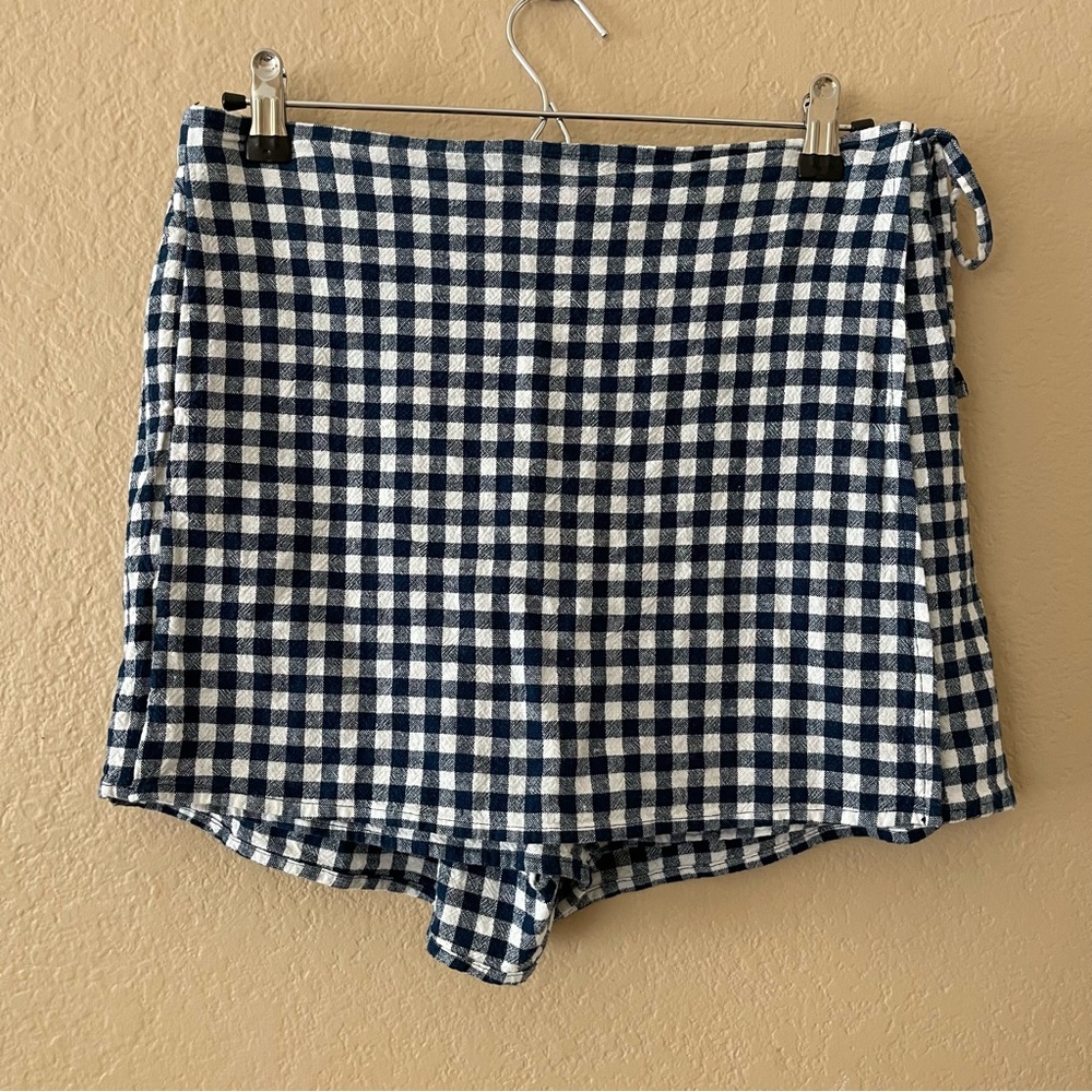 Old Navy Gingham High-Waist Skort